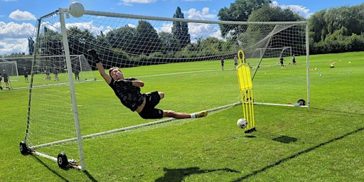 Sells Pro Training Reading Goalkeeper Trial Day | RFC Forest Academy Air Dome