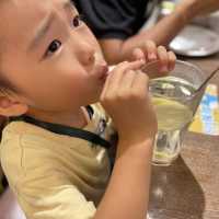 D2 CGV戲院超抵價，食懷舊金鳳餐廳鋸扒