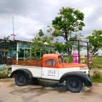 กลางนาคาเฟ่

 นครนายก