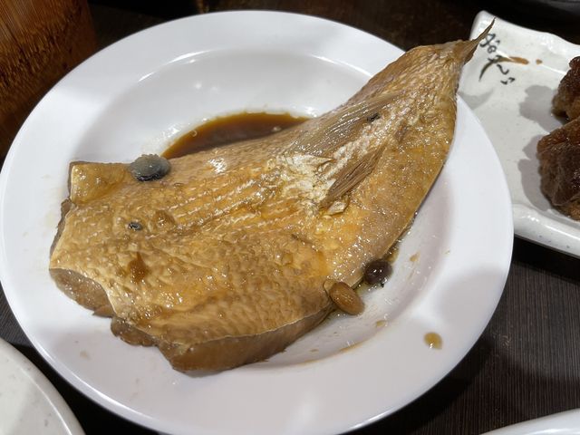 鮮魚鱻蝦肉飯虱目魚專門店！