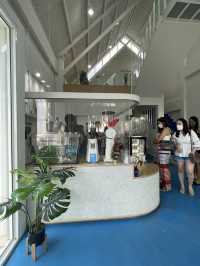 Artory Cafe and  Crafts คาเฟ่บางแสนริมหาด