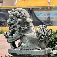 ไหว้พระที่ศาลเจ้าหน่าจาซาไท่จื้อ อ่างศิลา