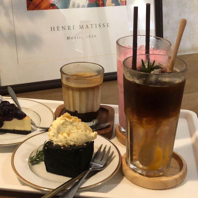 치앙마이 핑강 카페 the baristro&river