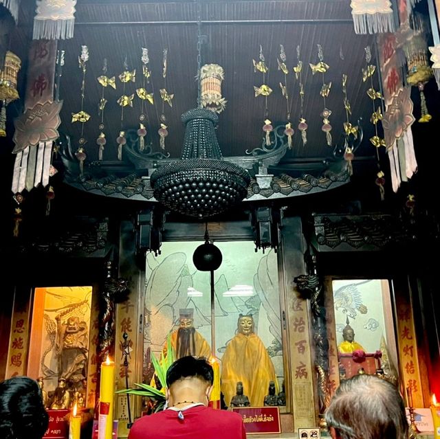 ขอพรเสริมดวง ต้อนรับวันตรุษจีน