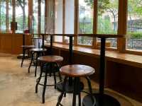 Quality cafe in Whampoa