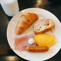 洋食好きのための朝食ビュッフェ