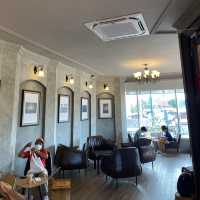 Hassadin cafe หน้าพระธาตุนคร