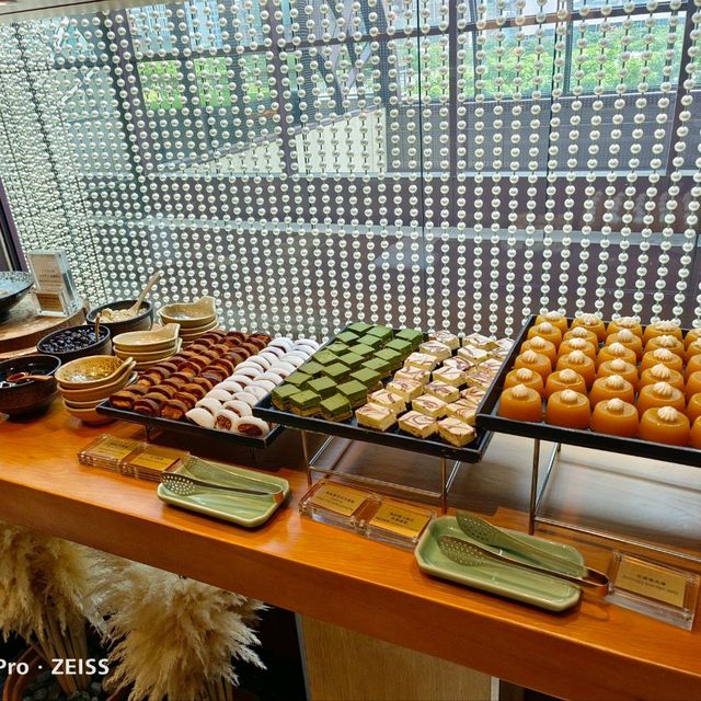 【台北吃到飽】 君悅酒店彩日本料理，純日料吃到飽，HSBC買一送一哦！