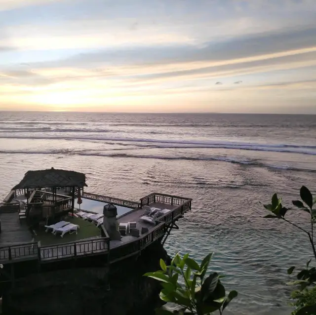 Sunset in Suluban Beach Uluwatu Bali 