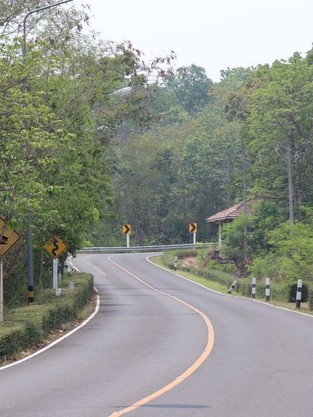 วัดภูมโนรมย์ อลังการพญานาคองค์ใหญ่