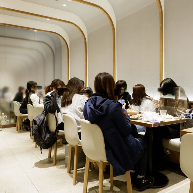 白色型格Cafe之韓式海鮮餐