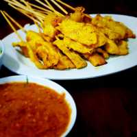 ร้านบะหมี่ในตำนานที่เปิดมา 77​ ปี