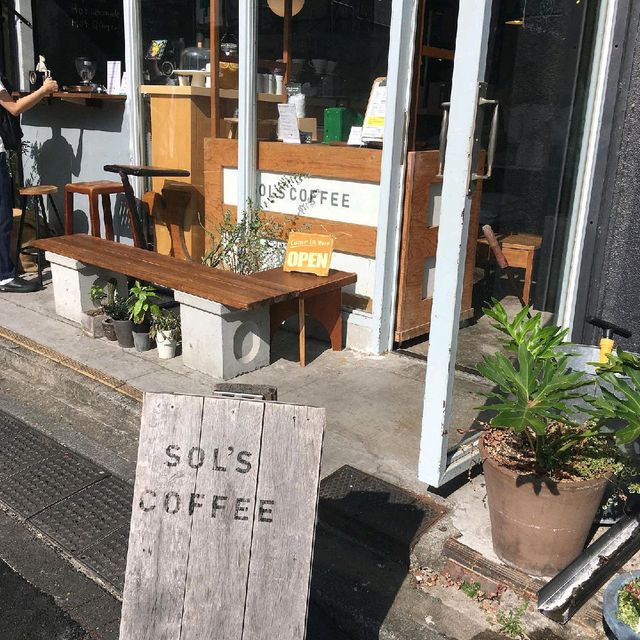 SOL'S COFFEE STAND