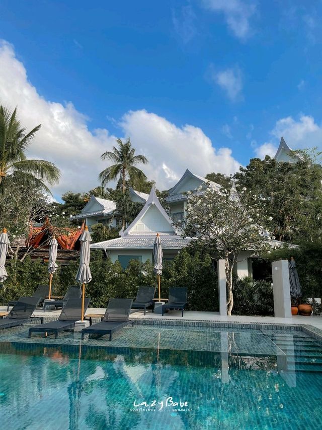 หนูรักเค้าาา!! Rocky's Boutique Resort 💙💚🤎🤍🧡