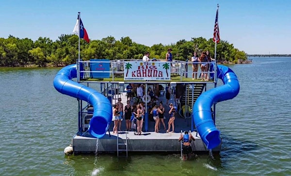 TESLA’S BIG BOAT BIRTHDAY BASH | Lynn Creek Marina