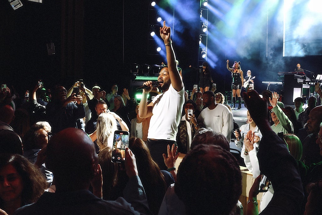 John Legend - An Evening of Songs & Stories (Akron) | Akron Civic Theatre