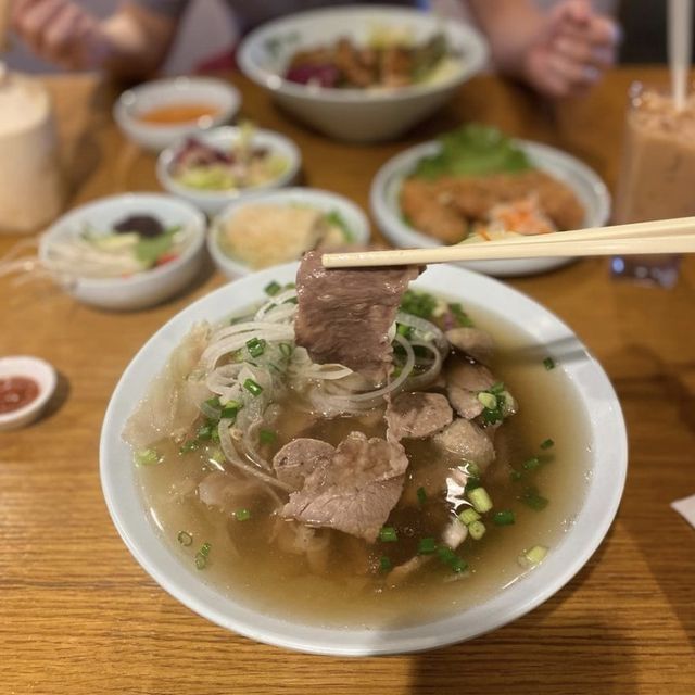 逸東酒店大食代 高質越南🇻🇳湯河 湯頭清甜鮮辣
