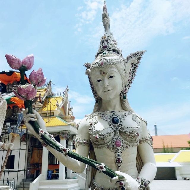 วัดปริวาสย่านพระราม3