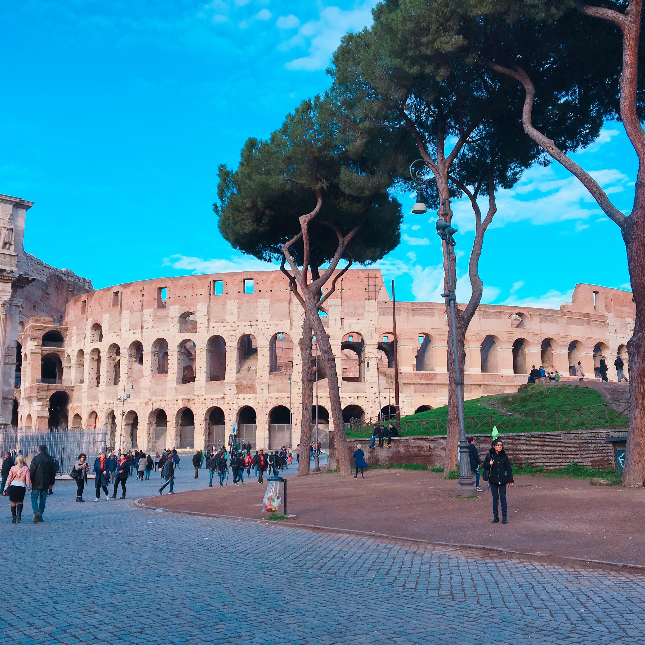 イタリア ローマ コロッセオ Trip Com ローマの旅のブログ