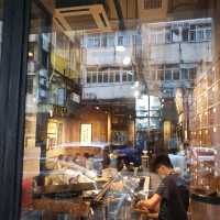 中藥店內的西式cafe