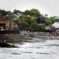 วิหารทานาต์ลอต (Pura Tanah Lot)