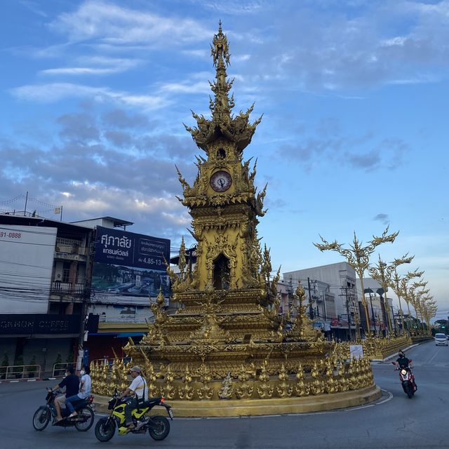 หอนาฬิกาเชียงราย แลนด์มาร์คของเมืองเชียงราย