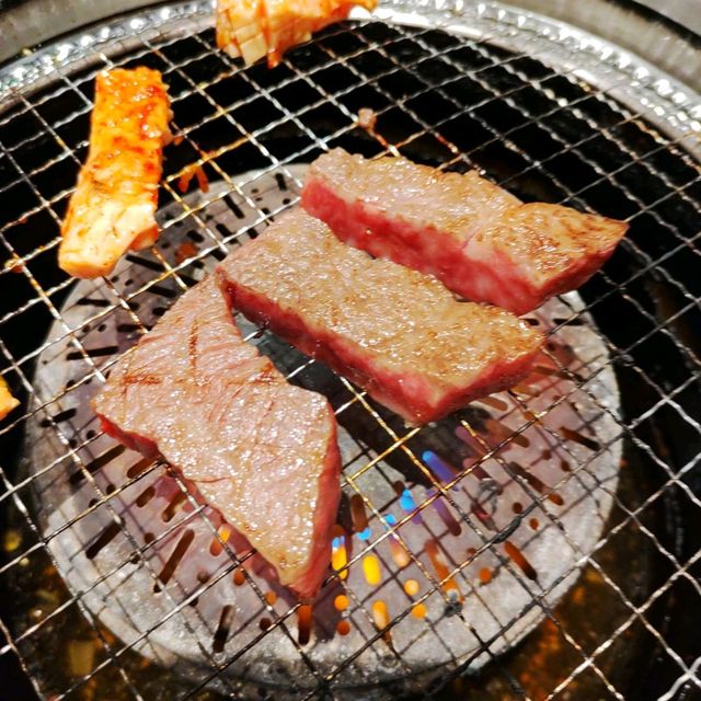 兵庫県！神戸市西区の有名店で黒タン刺身
