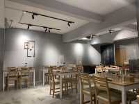 IKEA裝潢台式飯館google4.5星 - 招治飯店