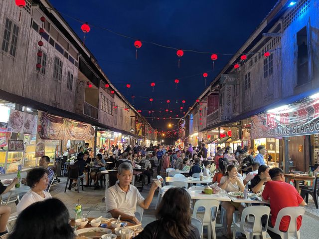 Siniawan Night Market