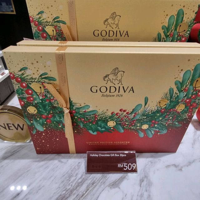 Godiva Cafe Christmas 🎄 Collection 