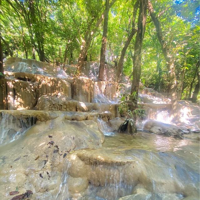 Wong Sai Thong Water Fall, Thailand