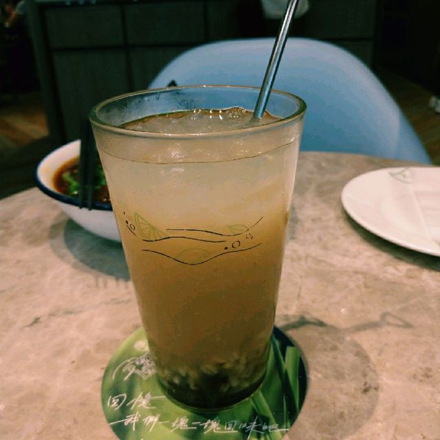 荃新天地內有打卡位的  茶木