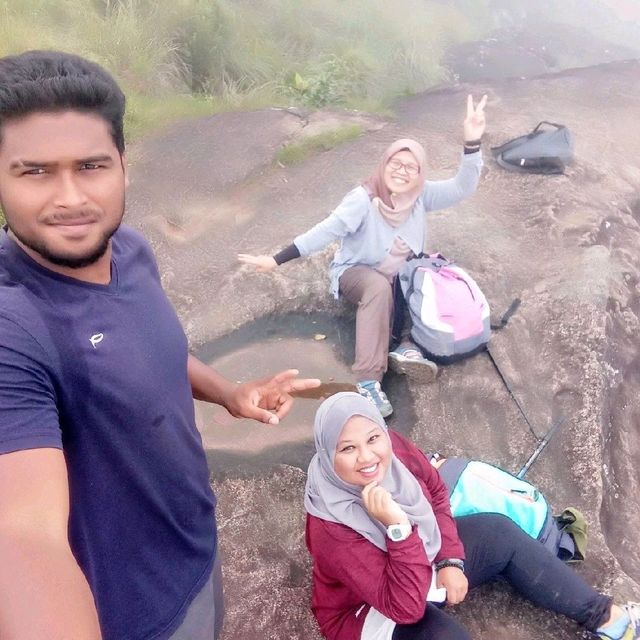 Hiking in the higlands of Munnar