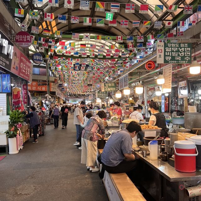 韓国/ソウル【広蔵市場】広蔵市場に有名なベーカリーカフェが！？
