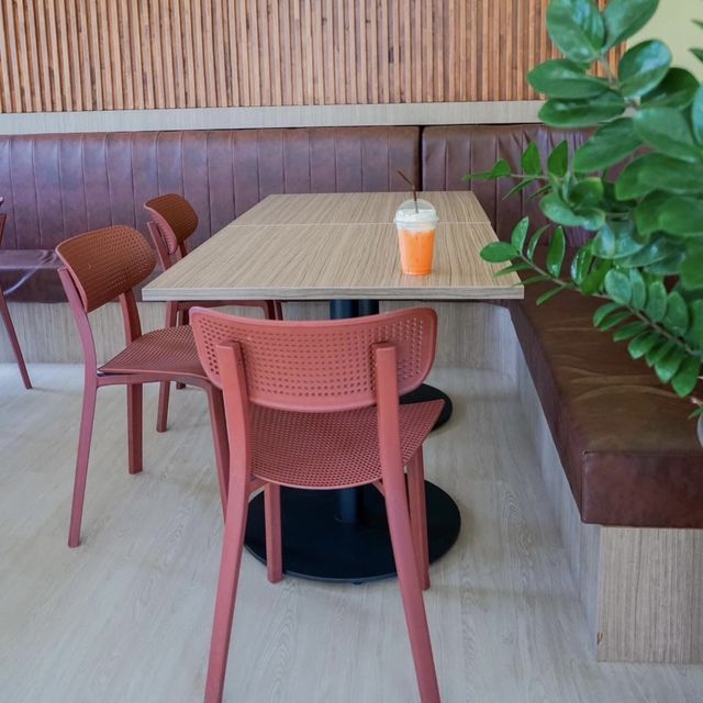 Durinism Cafe Si Racha ทุเรียนคาเฟ่ ทุเรียนสด
