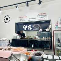 【鶴橋・山田商店】キムチ食べ放題！行列ができるキムチ店の食堂
