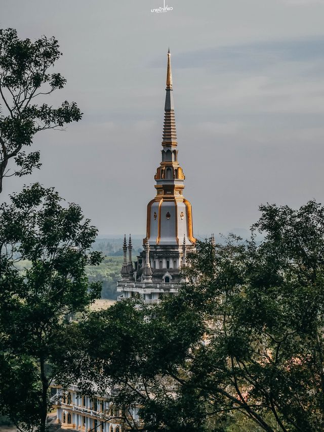 วัดถ้ำเสือ จ.กระบี่ 🇹🇭