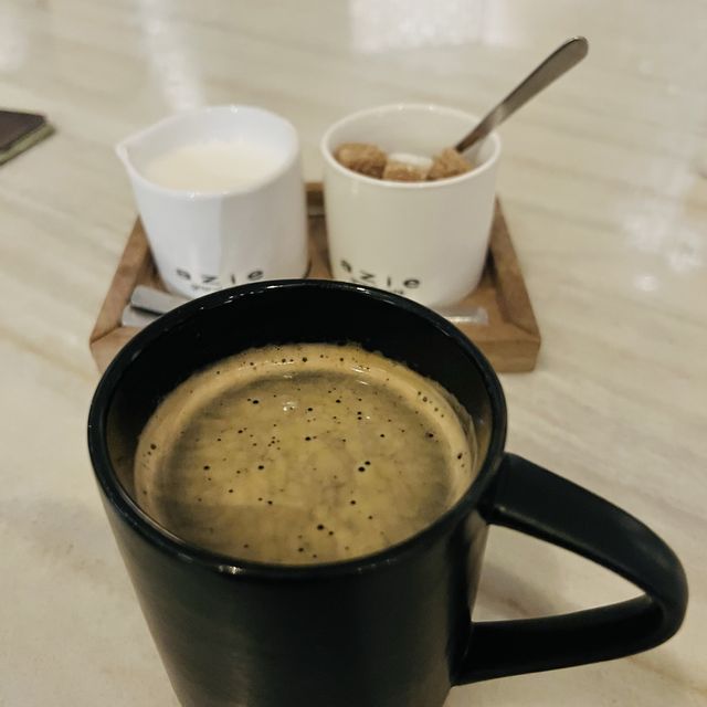 Azie Grand Cafe 