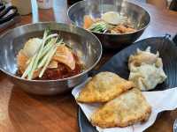 맛집 핫플은 여기! 비빔냉면 먹기~~ 