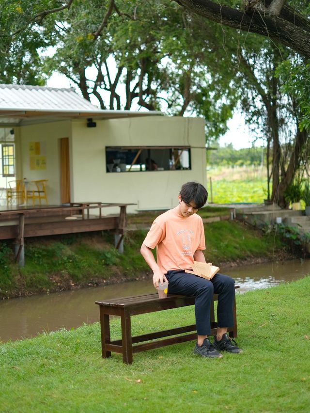 SOYOU House cafe คาเฟ่โคราช ริมสระบัว