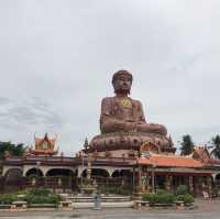 Wat Machimmaram (Big Sitting Buddha)