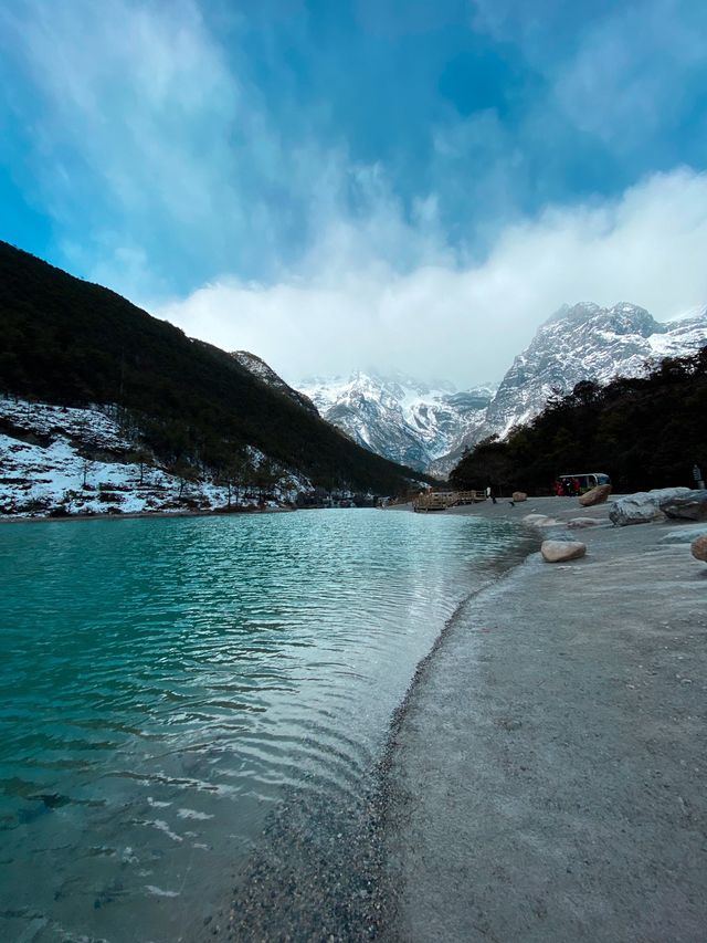 Blue Moon Valley + Jade Dragon Snow Mountain