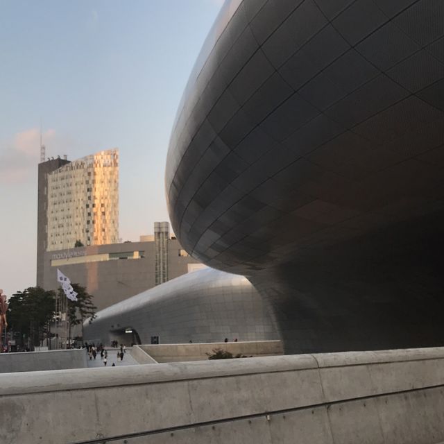 Seoul - Lane - DDP and Namsan Park 