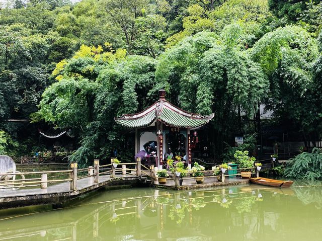 Visiting Qianling Mountain a.k.a Monkey Park