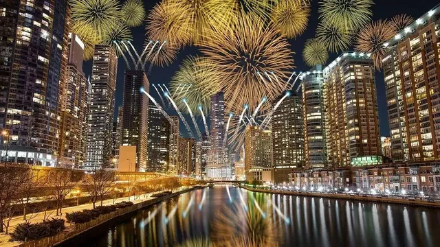 New Year's Eve 2024 Fireworks River Cruise | DuSable Harbor