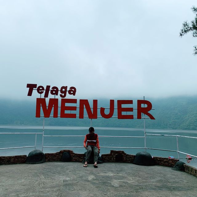 MENJER LAKE, CENTRAL JAVA
