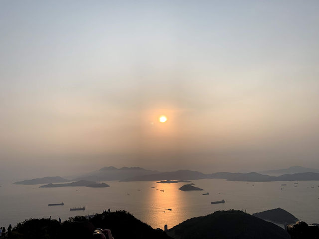 見到雲層慢慢變色｜西高山