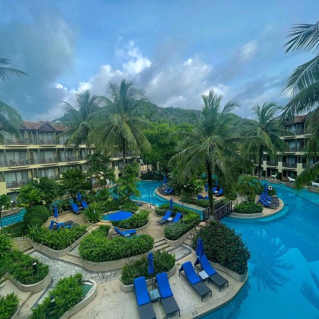 Staycation at Phuket Marriott Resort & Spa⚡