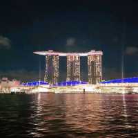Take a bumboat cruise along Singapore River