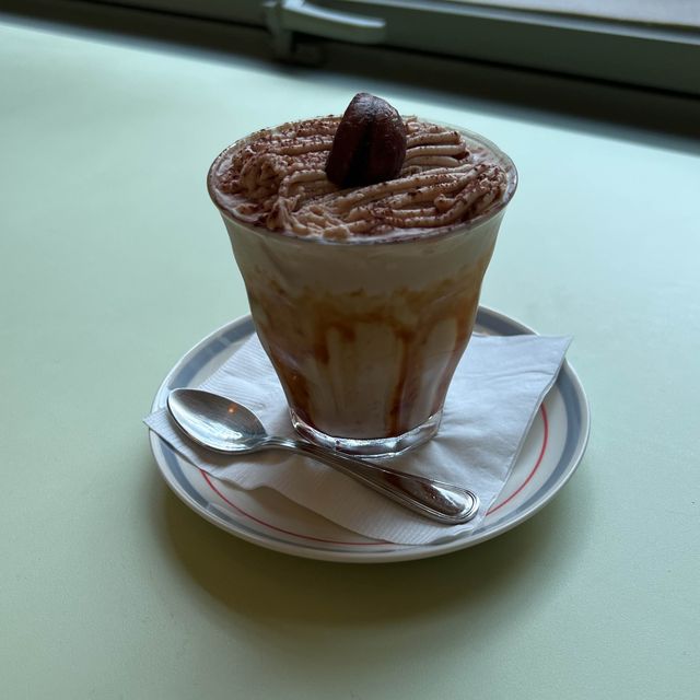 韓国/ソウル【延南洞】パイがとても可愛いと人気のお店🍋🍮